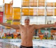 Ukranian swimmer Andriy Govorov calls for peace from the podium in Milan