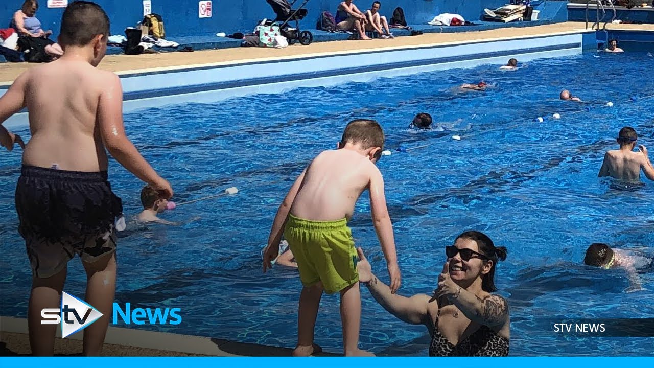 Swimmers Soak up the Sun on the ‘Costa Del Clyde’ | STV News