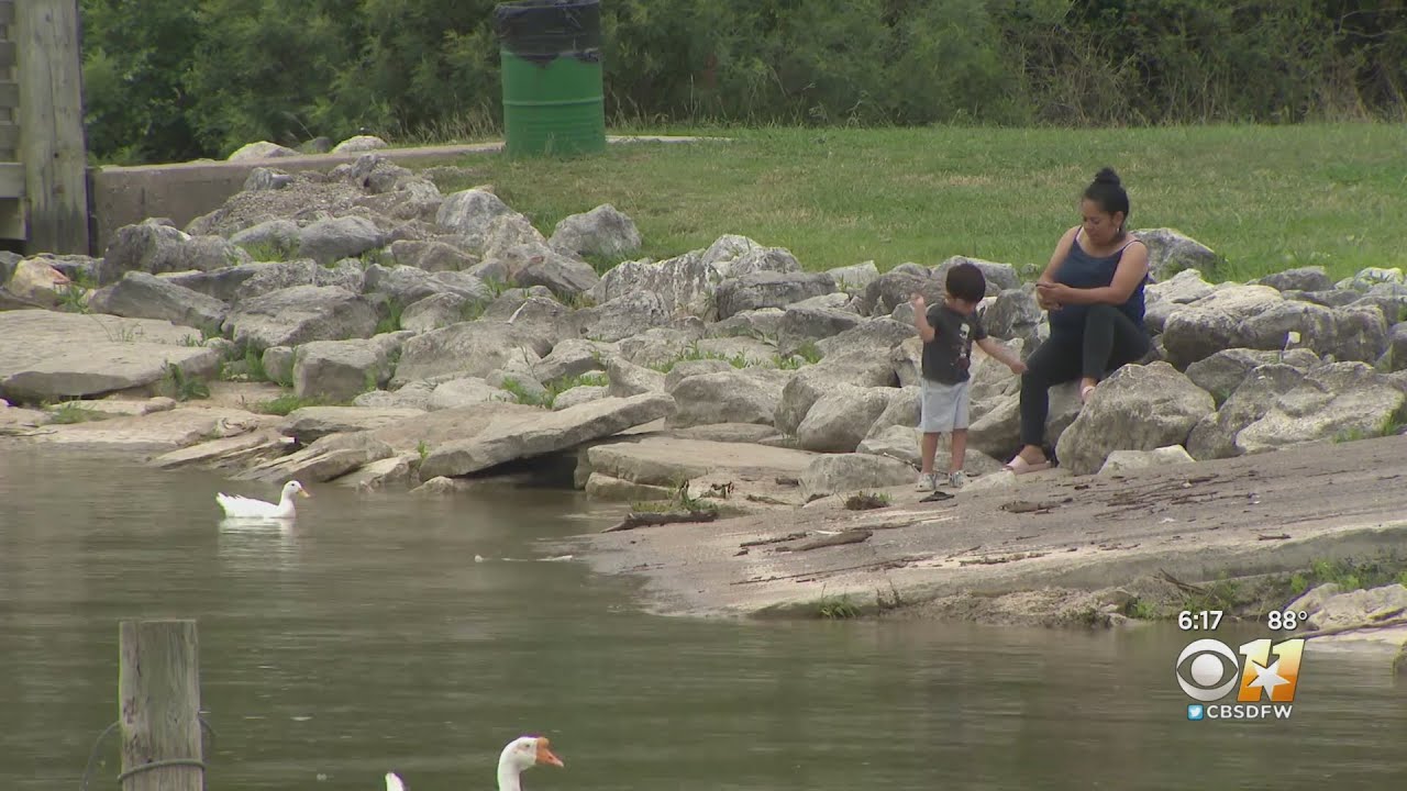 Texas Game Wardens Say to Keep an Eye on Younger Swimmers in Lakes | CBSDFW