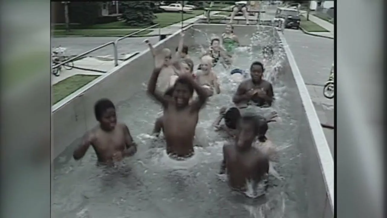 Looking Back at TV 2’s Swim Mobile Pools on Wheels | FOX 2 Detroit