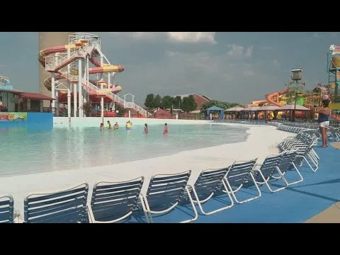 North Texas Waterpark Hosting Swim Lessons This Summer | WFAA