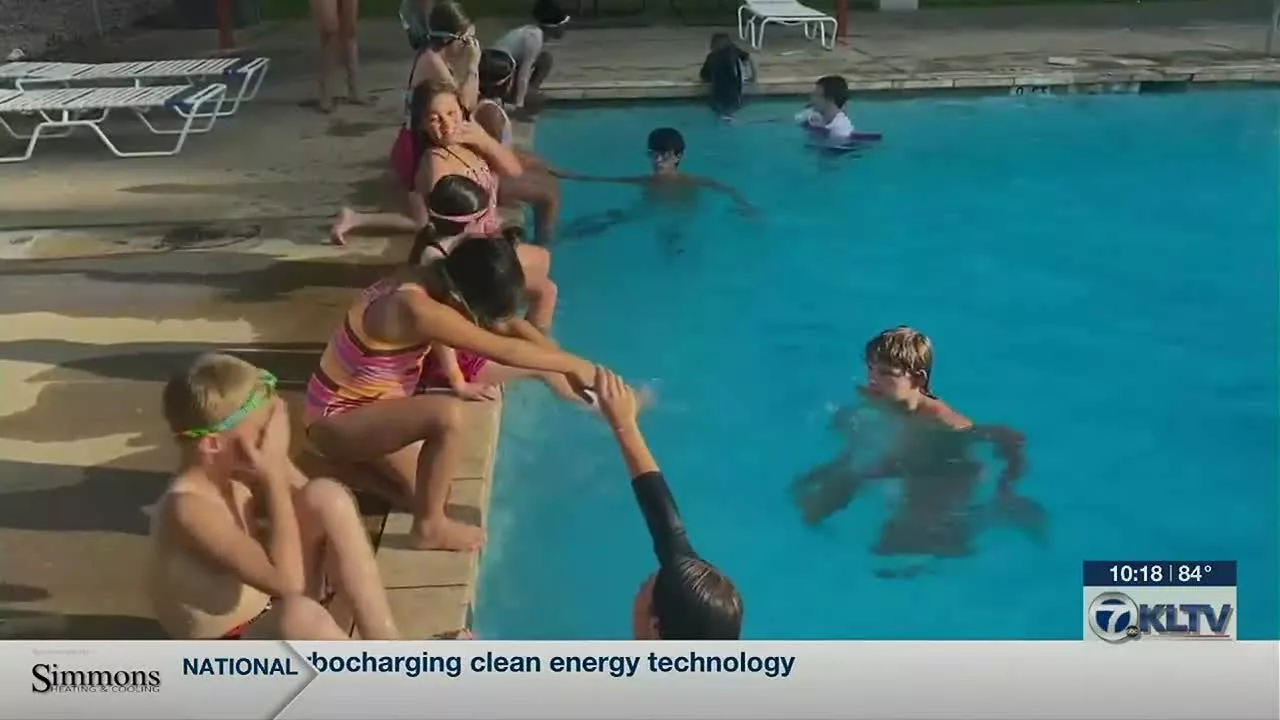 Marshall Mother of Five Helps Hundreds of Kids Learn to Swim for Free Each Summer | KLTV 7