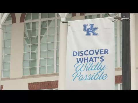 Ex-Kentucky Swimmers Sue Former Coaches, Ad Barnhart Alleging ‘Sexually Hostile Environment’ | WHAS11
