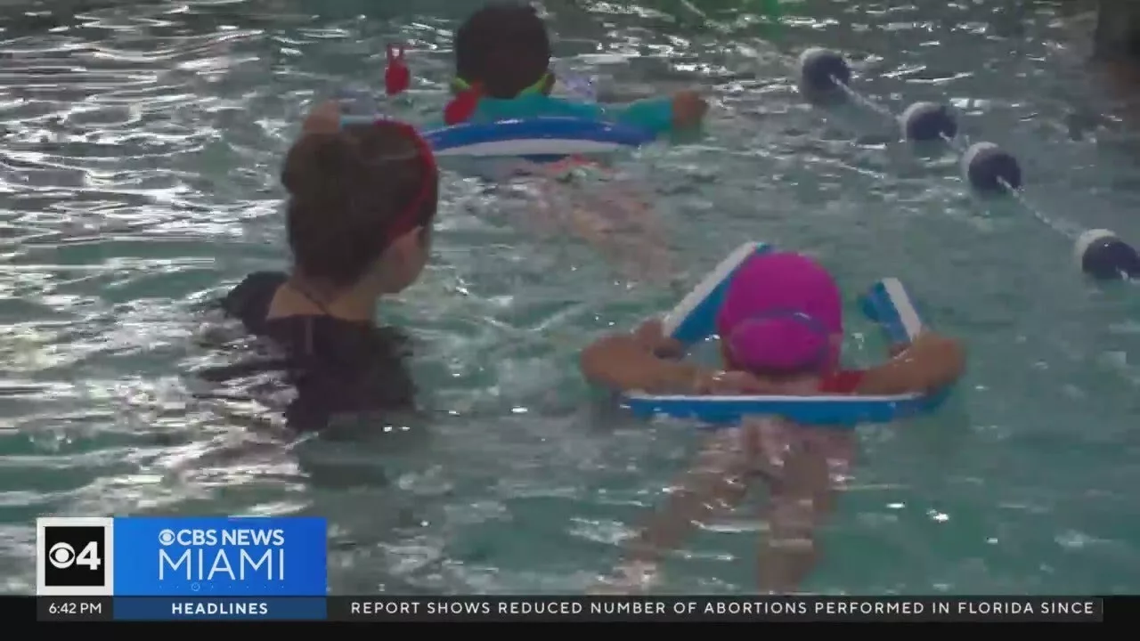 Teen Swim Instructors Take Advantage Of New Florida Labor Laws Allowing More Work Hours | CBS Miami
