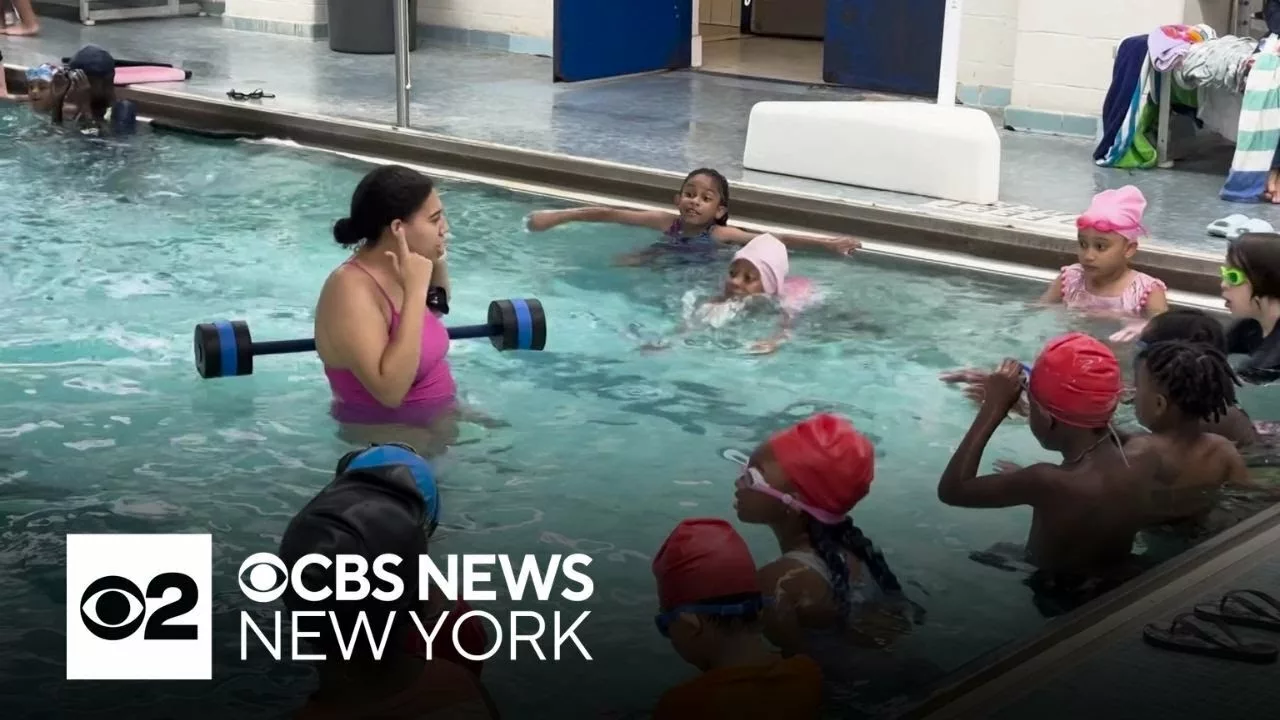 Bronx Residents Say Swimming Program Teaches Young Kids Critical Life Skills | CBS New York